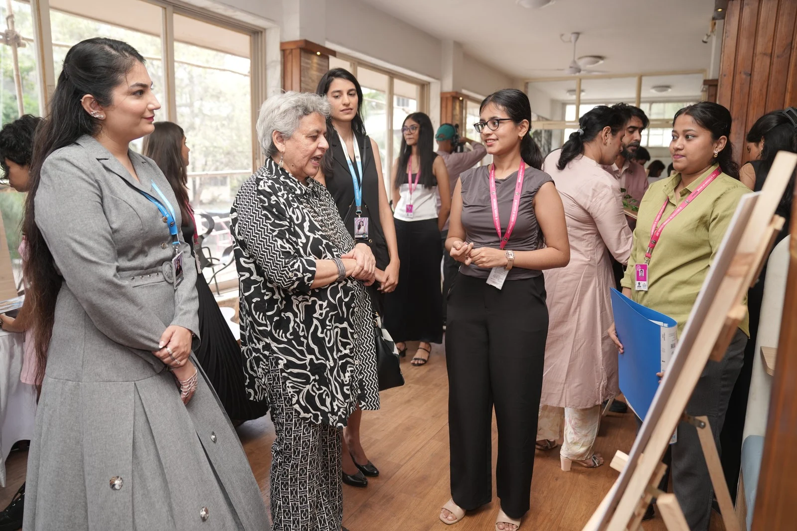 Students interacting with visiting mentors